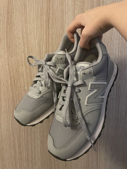 NOI Adidasi New Balance 500 marimea 36