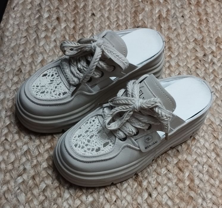 Летняя обувь 35 размер, Новая!