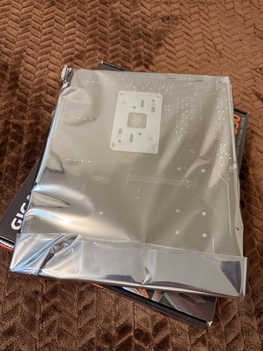 Placa de baza Gigabyte GAMING X AX V2