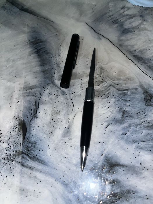Авторучка с письменным ножом