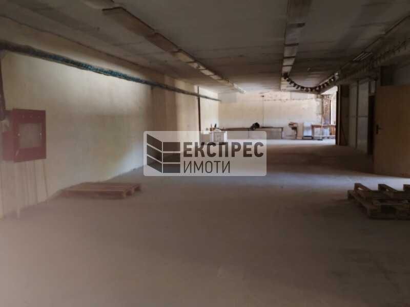 Дава се под наем Склад в Варна, Аспарухово - 600 кв.м за 1795.2 € - Снимка #1
