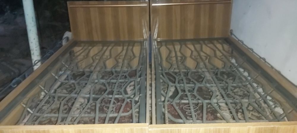 Шкаф сотилади ..