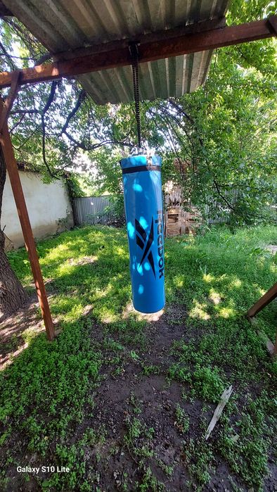 Продам грушу в хорошем состояние