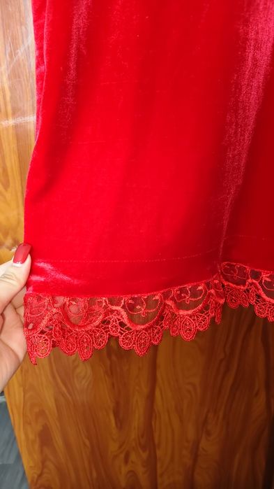 Платья каждый по 4000 тыс