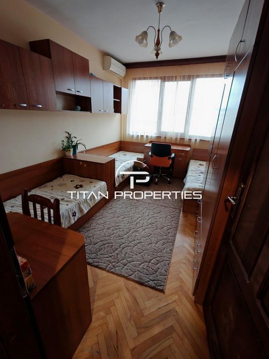 Дава се под наем Тристаен апартамент в Пловдив, Западен - 122 кв.м за 500 € - Снимка #5