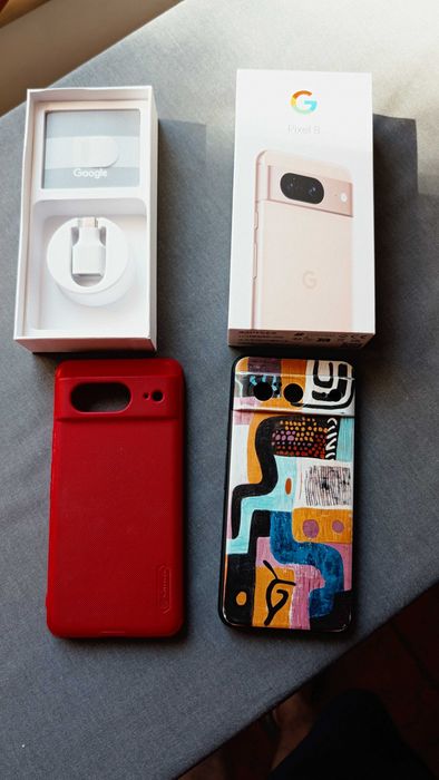 Vand telefon Google Pixel 8 Rose