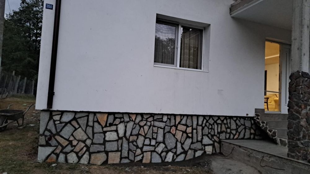 Vand piatra si montez naturală de munte