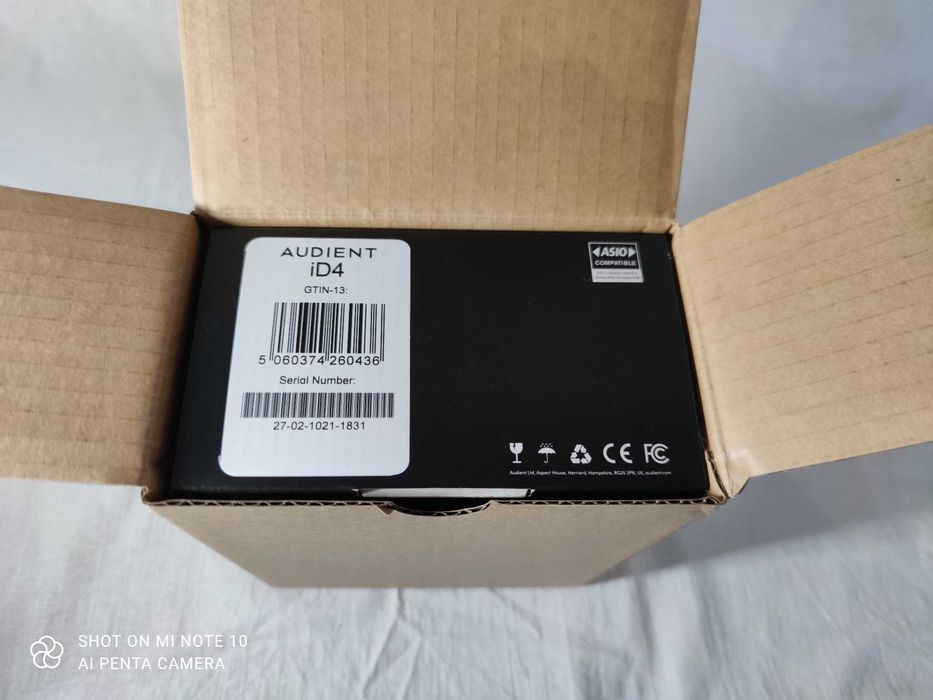 Аудио интерфейс Audient ID4 - 2 входа – 2 изхода USB C