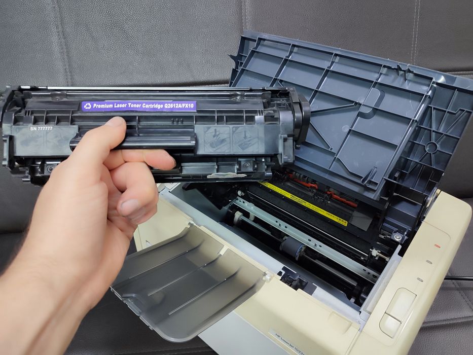 HP LaserJet 1022n, сетевой лазерный принтер