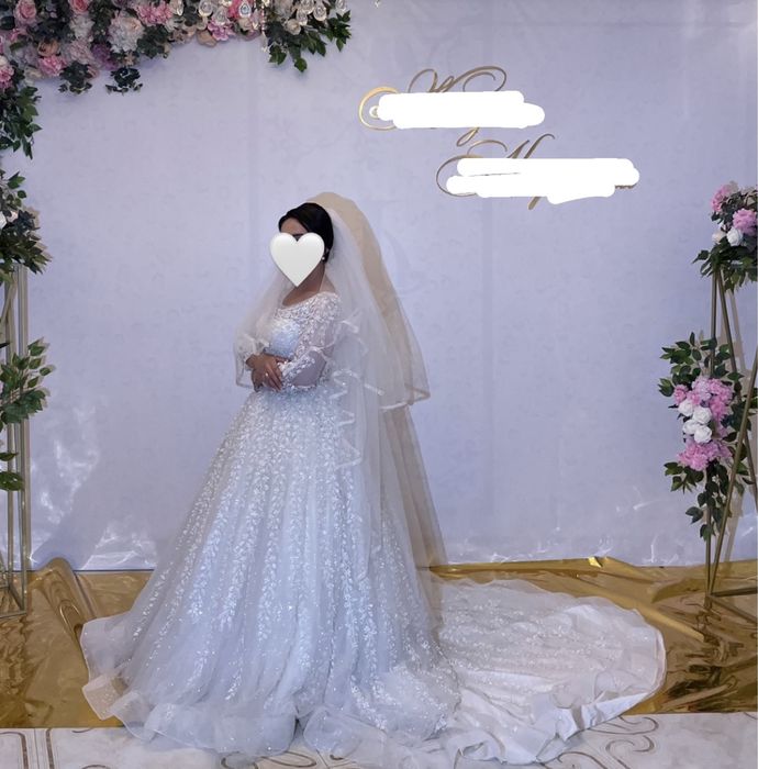 Свадебное платье