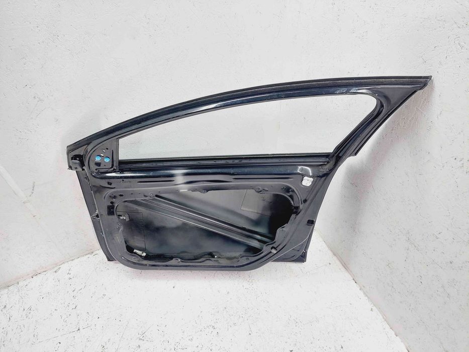 Usa dreapta fata Volvo V40 [Fabr 2013-2019] 45200 Black Sapphire