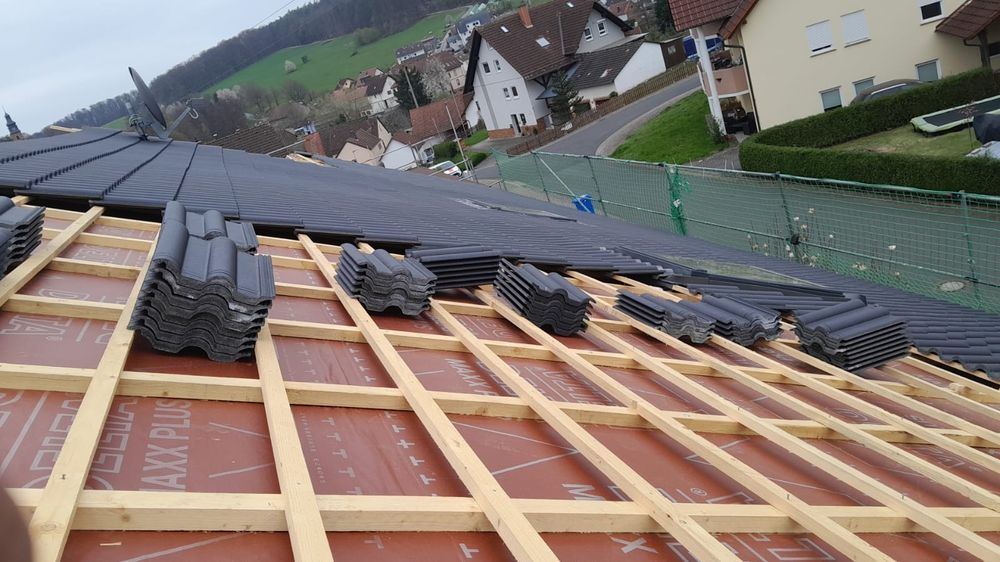 Reparatii Acoperisuri hidroizolatii Jgheaburi burlane Aticuri scocuri