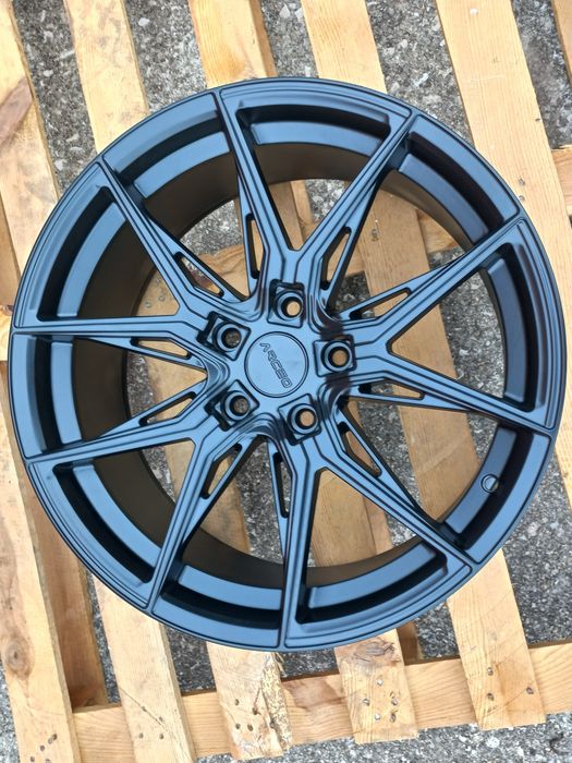 19"Marsille Bmw 5×120 E46 E90 E91 E92 F10 G11 F12 X1 X3 X5 4x4 Black Matt .8.5ж ет33
