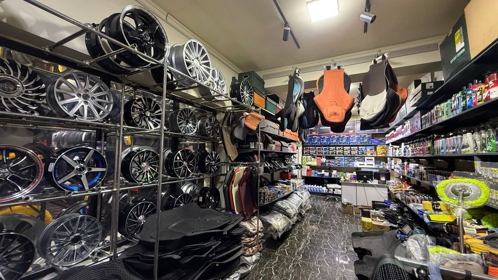 BU/U Tracker 2 Premier Saka diska Balon Lassa Multiways 2 215/60R17