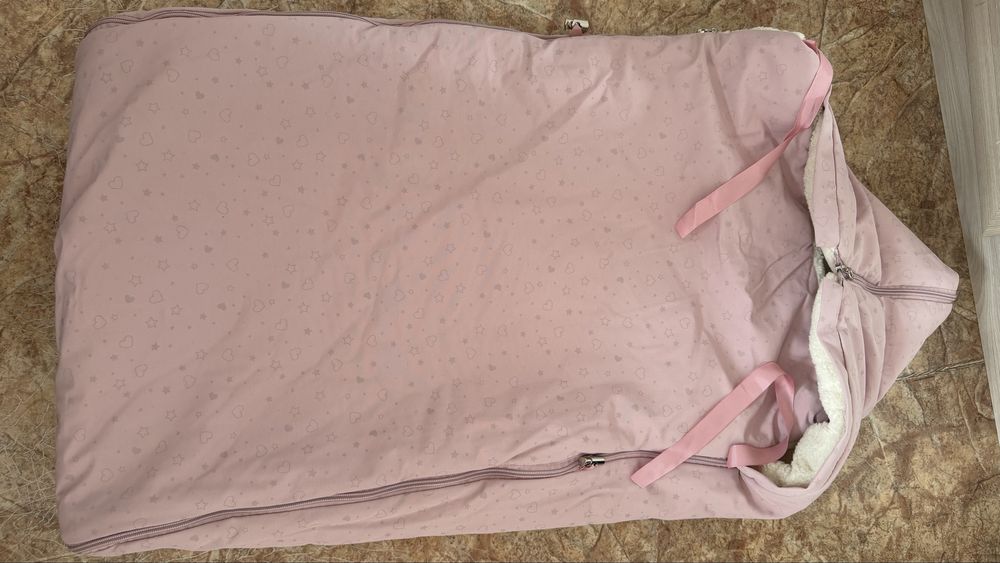 Детскии комбинезон+теплый плед