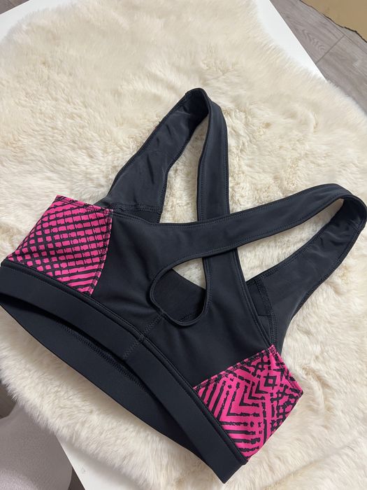 Bustiera Top Adidas Supernova - roz negru sport