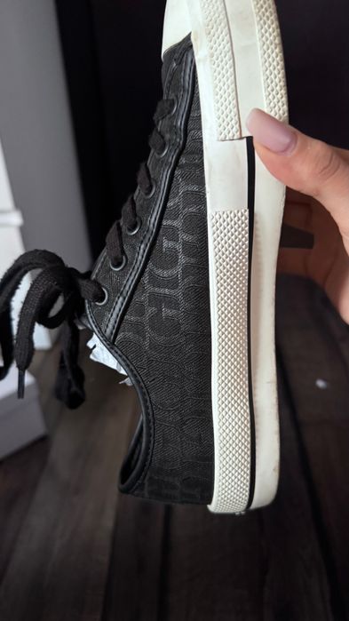 Дамски черни кецове с дебела подметка (носени 5 пъти)