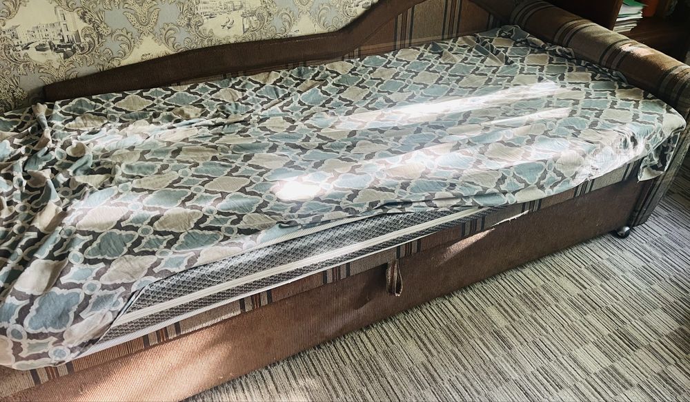 Тахта б/у, Россиия