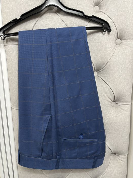 Продается котюмы тройки