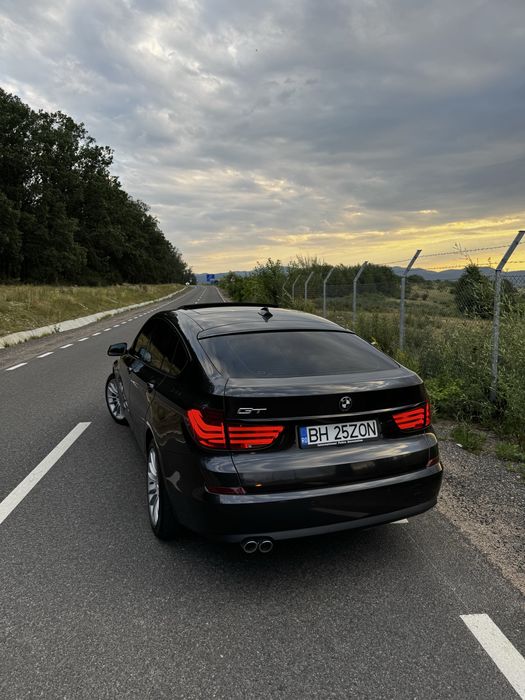 Vând BMW 530 GT
