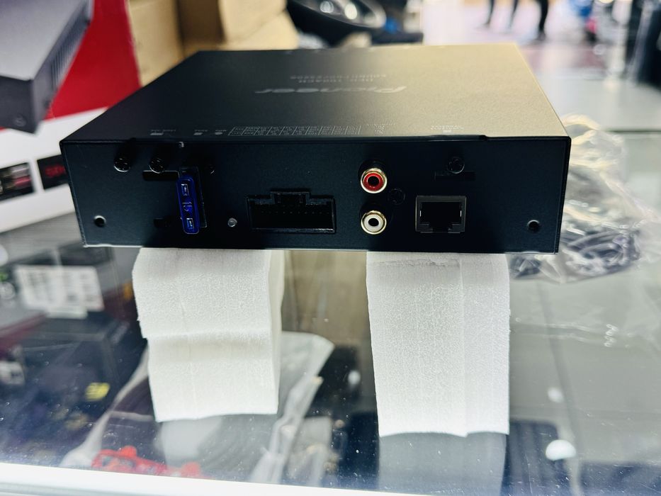 DEQ-100ACH sound processor