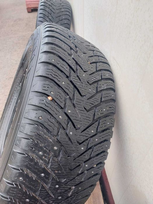 Продам зимние шины 265/65 R17