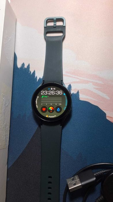 Vand Samsung Galaxy Watch4, 44mm, LTE-BT, Green