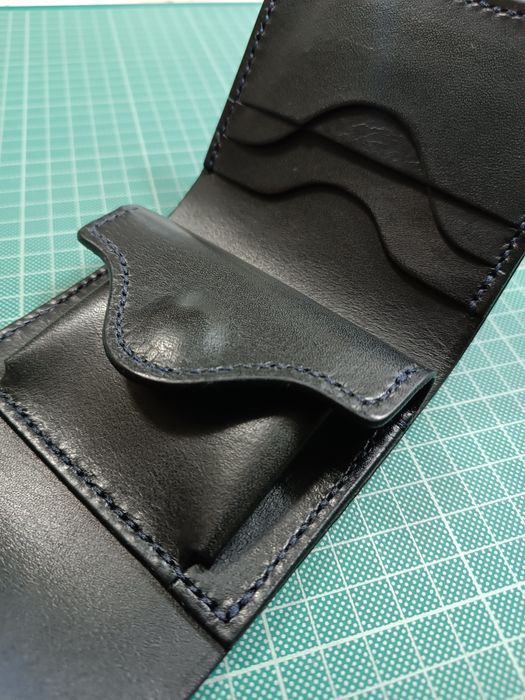 Портфейл от естествена кожа ръчна изработка