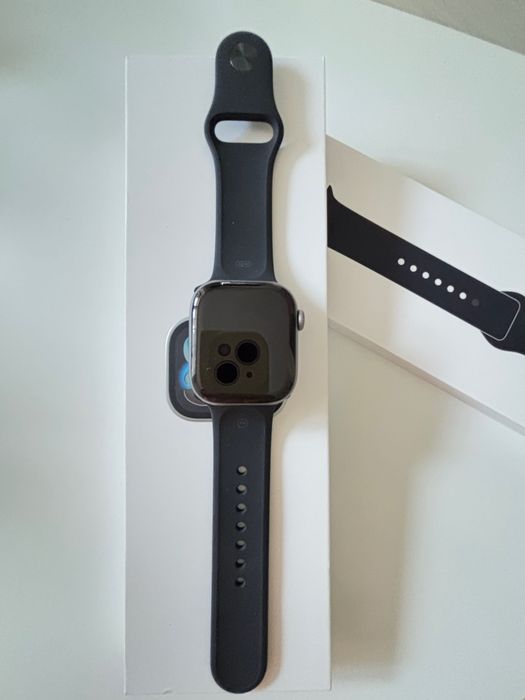 Apple Watch Series 11 42 мм