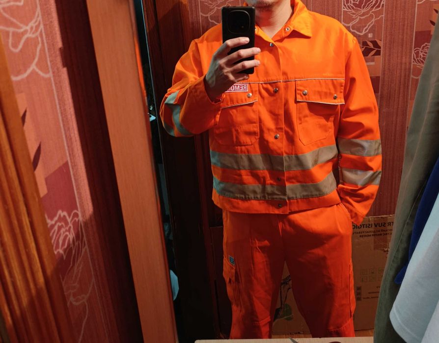 Срочно продам спецодежда новая  мужская с Германии