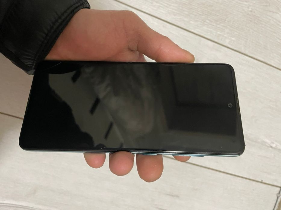 Продам Samsung Galaxy A51