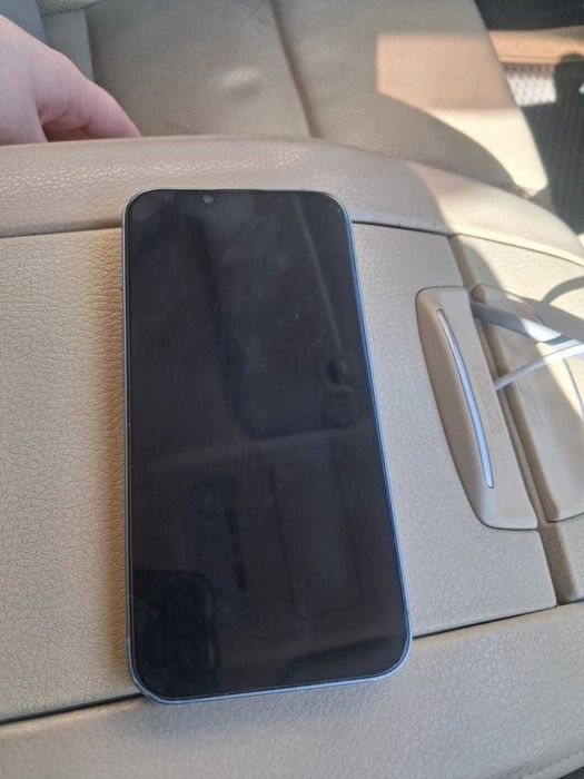 Продам IPhone 14