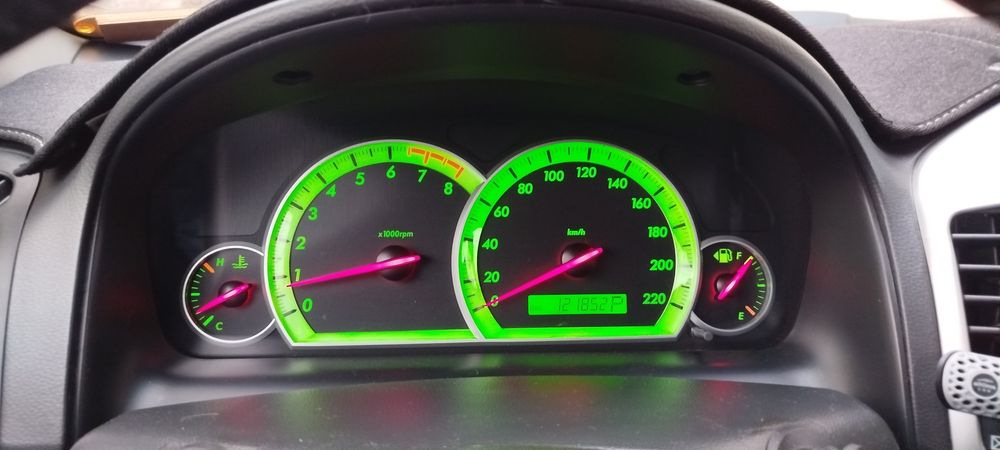 Продам автомобиль captiva в отличном состоянии.