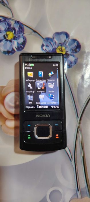 Nokia 6500 слайдер ва Nokia 6070