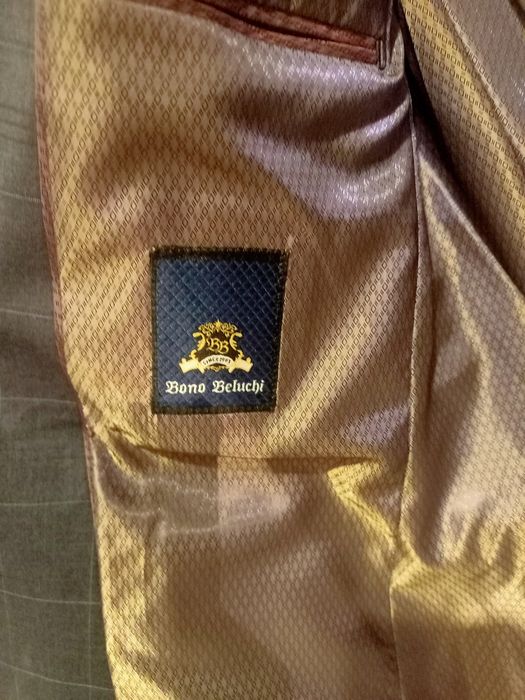 Продам мужской костюм