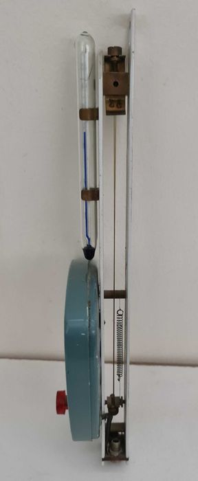 Стар метален хигрометър и термометър WSZ Kraukow Poland