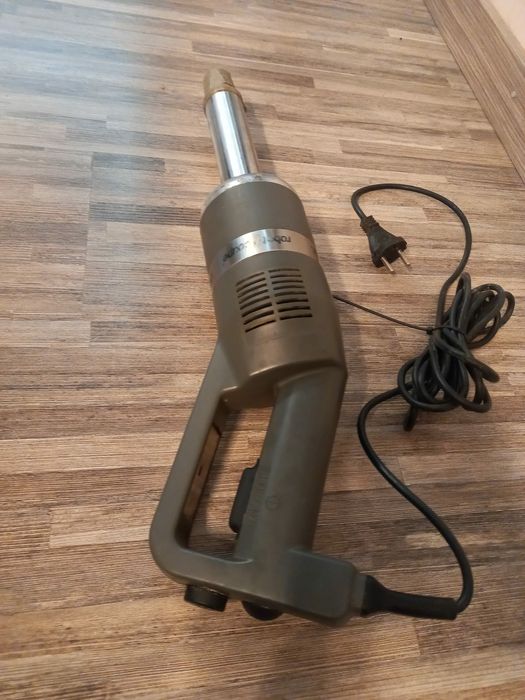 Robot coupe cmp 250 v.v.