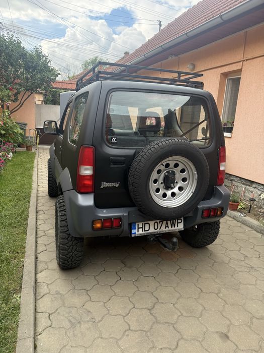 Suzuky Jimny  4x4.