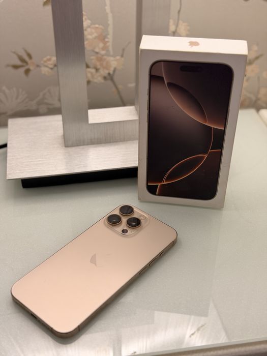 IPhone 16 Pro Max 256 GB в отличном состоянии