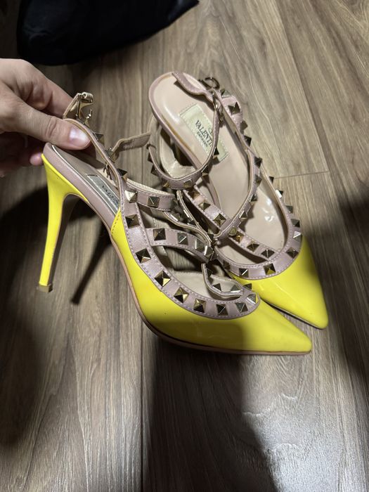 Туфли на каблуке