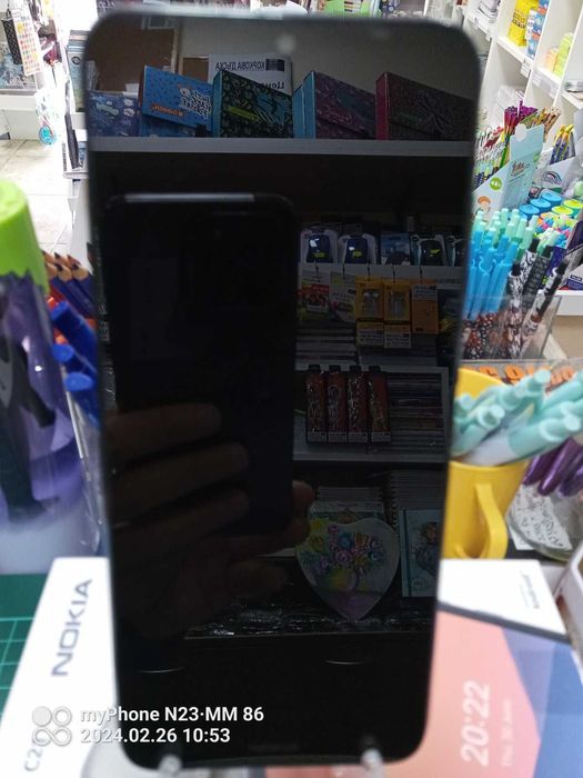 Продавам Nokia C21