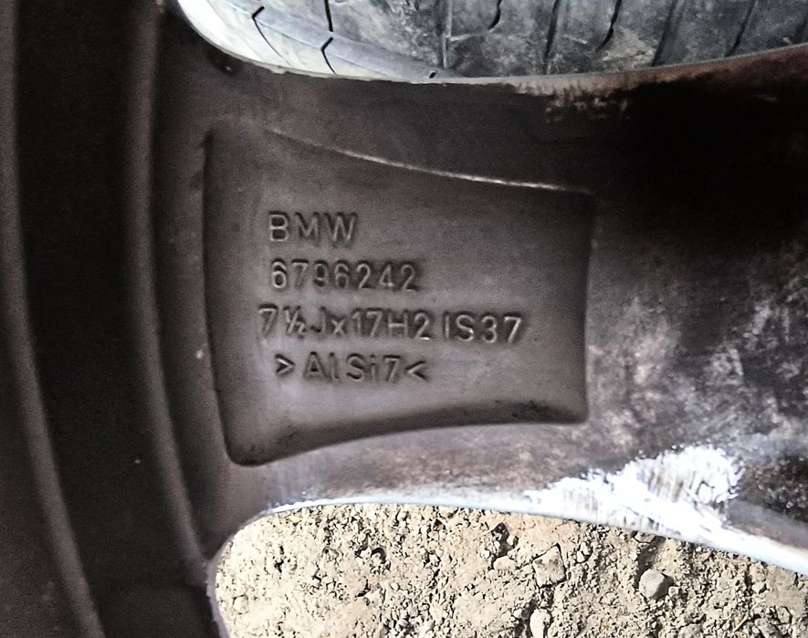 Style 393 17 цола джанти с гуми за BMW F30