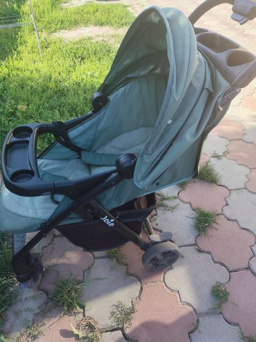 Продам детскую коляску