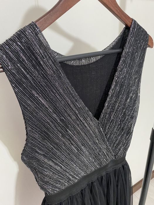 Rochie neagra de ocazie