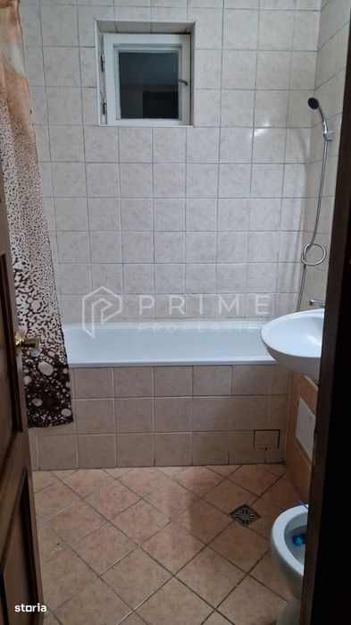 Apartament 3 camere – proaspăt renovat – zona 7 Noiembrie
