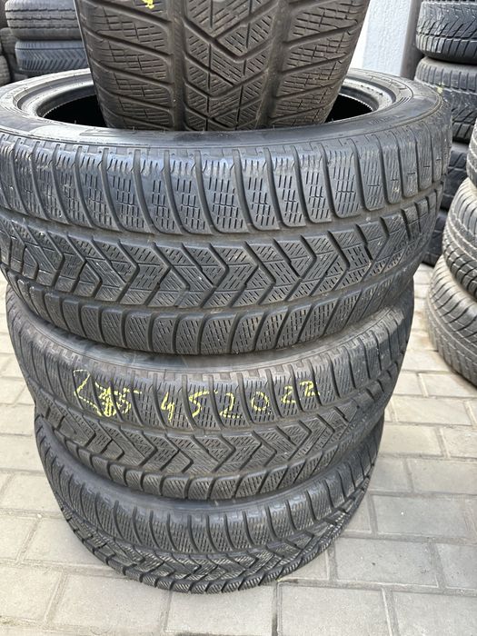 Set cauciucuri 255/45/20 Pirelli