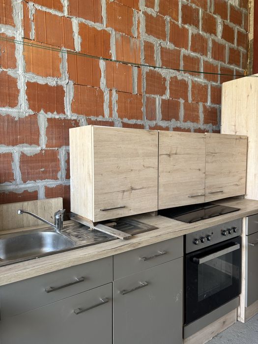 Vând mobilă de bucătărie