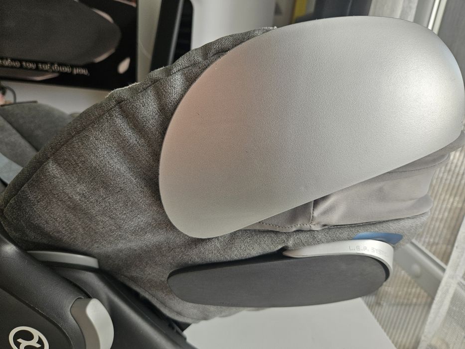 Столче за кола Cybex Cloud Q – Fashion