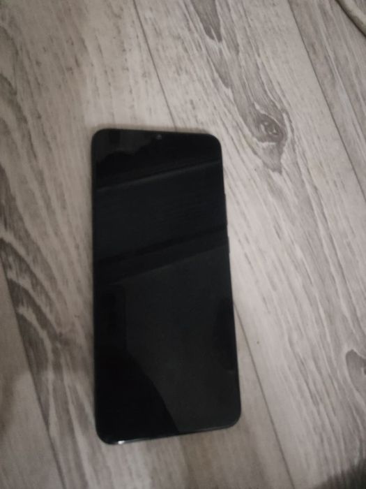 Оппо а54 кішкене ғана царапина бар