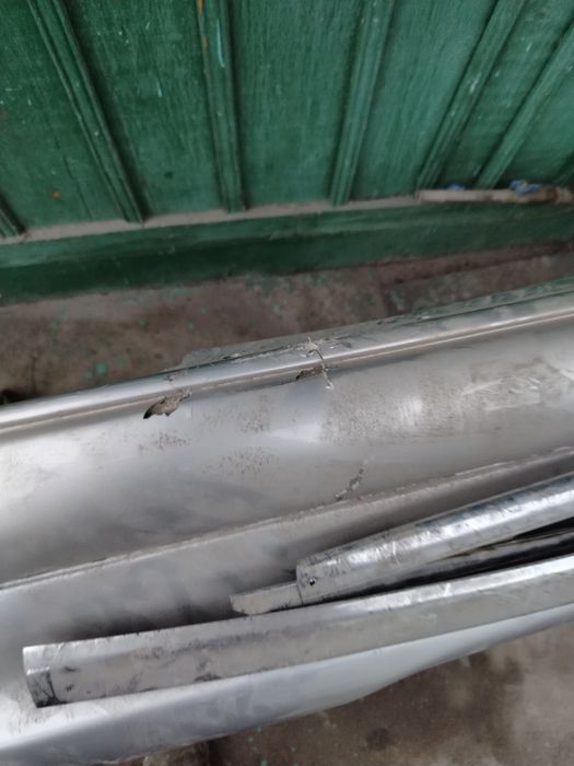 ЗАДНИЙ БАМПЕР Мерседес 210 лупарь дорисьайдинг